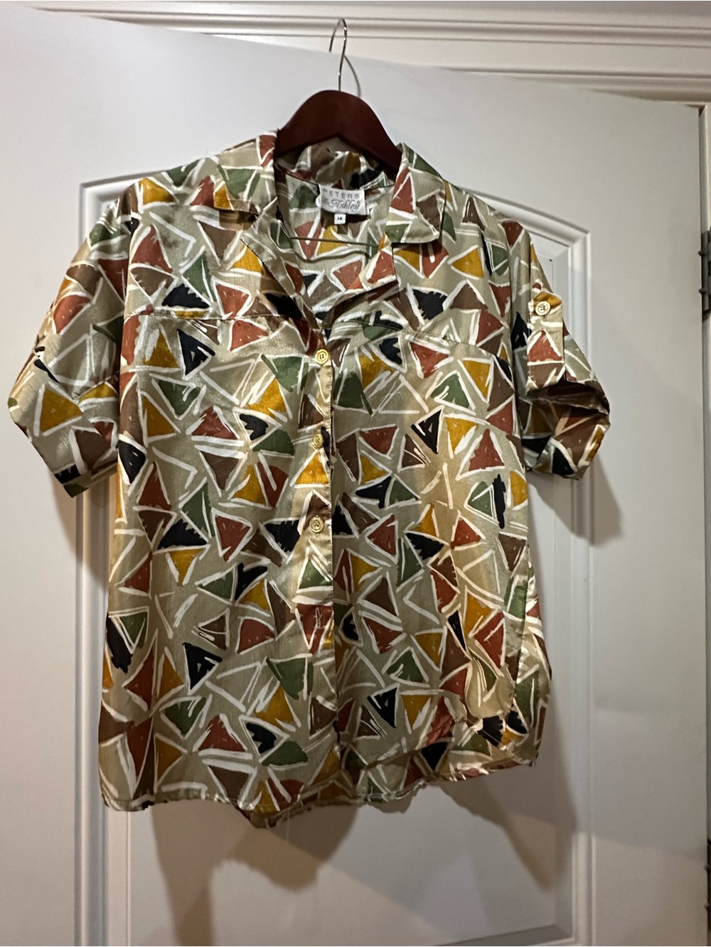 Vintage-Inspired Geometric Short Sleeve Shirt - Beige